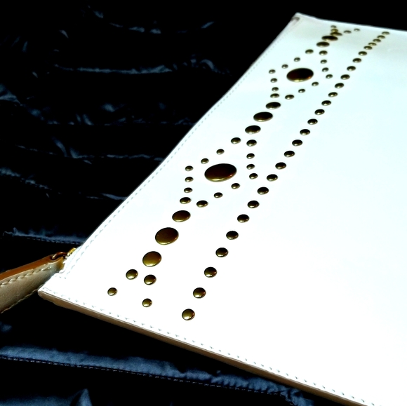 NWT Frye Harness Stud Pouch Clutch Ivory Leather - Picture 9 of 11